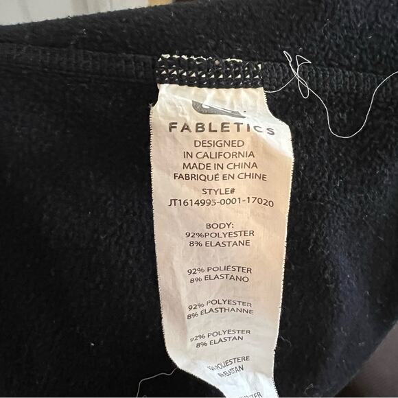 Fabletics Jojo Performance Jacket Black Size XS Tech Ready Thumb Holes Pockets - Picture 12 of 14